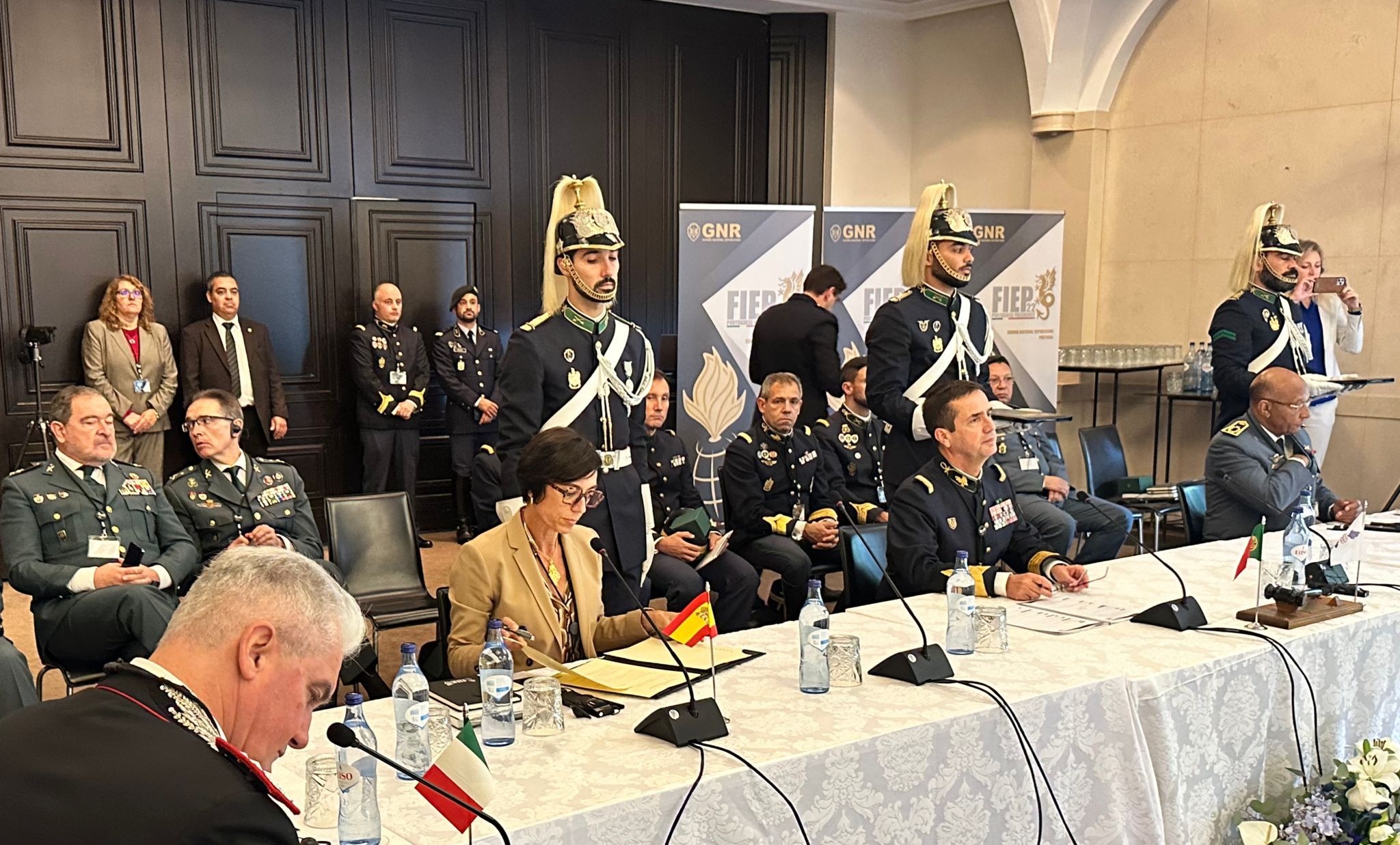 French National Gendarmerie – FIEP  International Association of  Gendarmeries and Police Forces with Military Statues