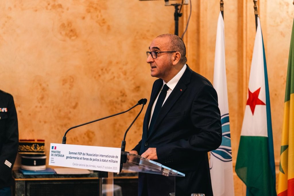 2602cb15-76a5-4100-aceb-2df463d2db11